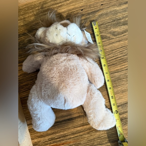 Mon Ami Zuri the Lion stuffed animal - Picture 7 of 9